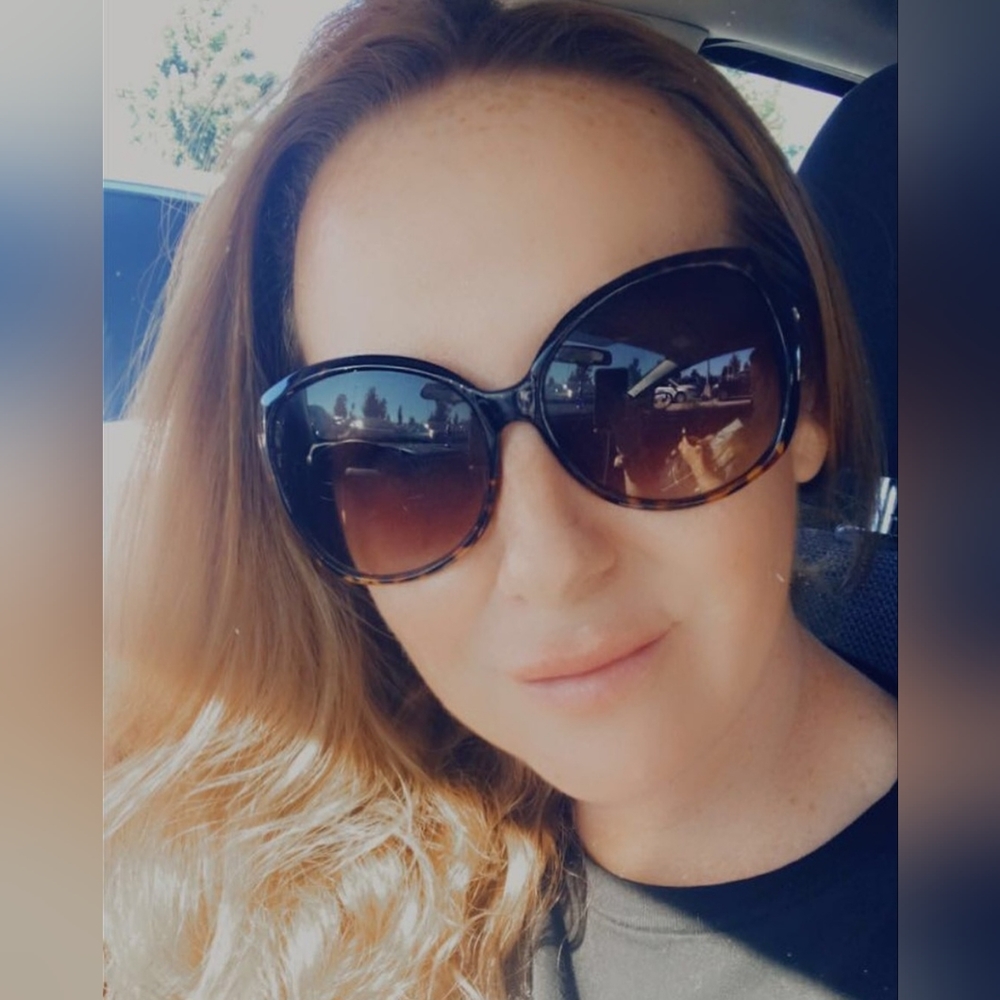 Meet your Posher, Melanie